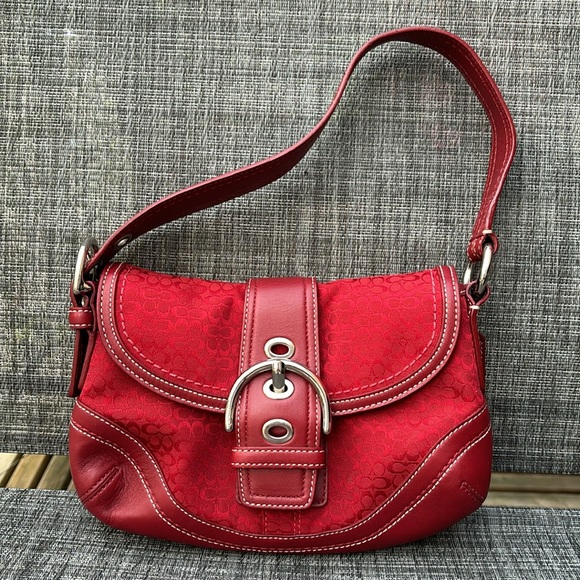 RARE Coach Y2K Red Signature Soho Logo Canvas Leather Buckle Small Shoulder Bag - Picture 3 of 16